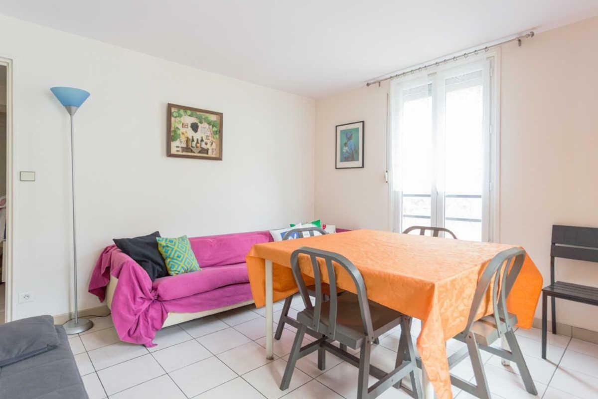 דירות 2 Pieces Calme Et Central, Paris 10Eme מראה חיצוני תמונה